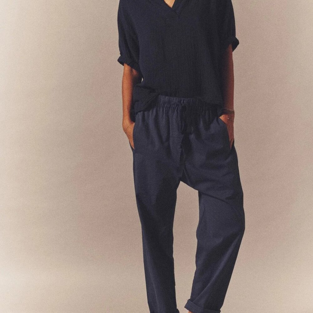 NWT Xirena Navy Draper Pant
